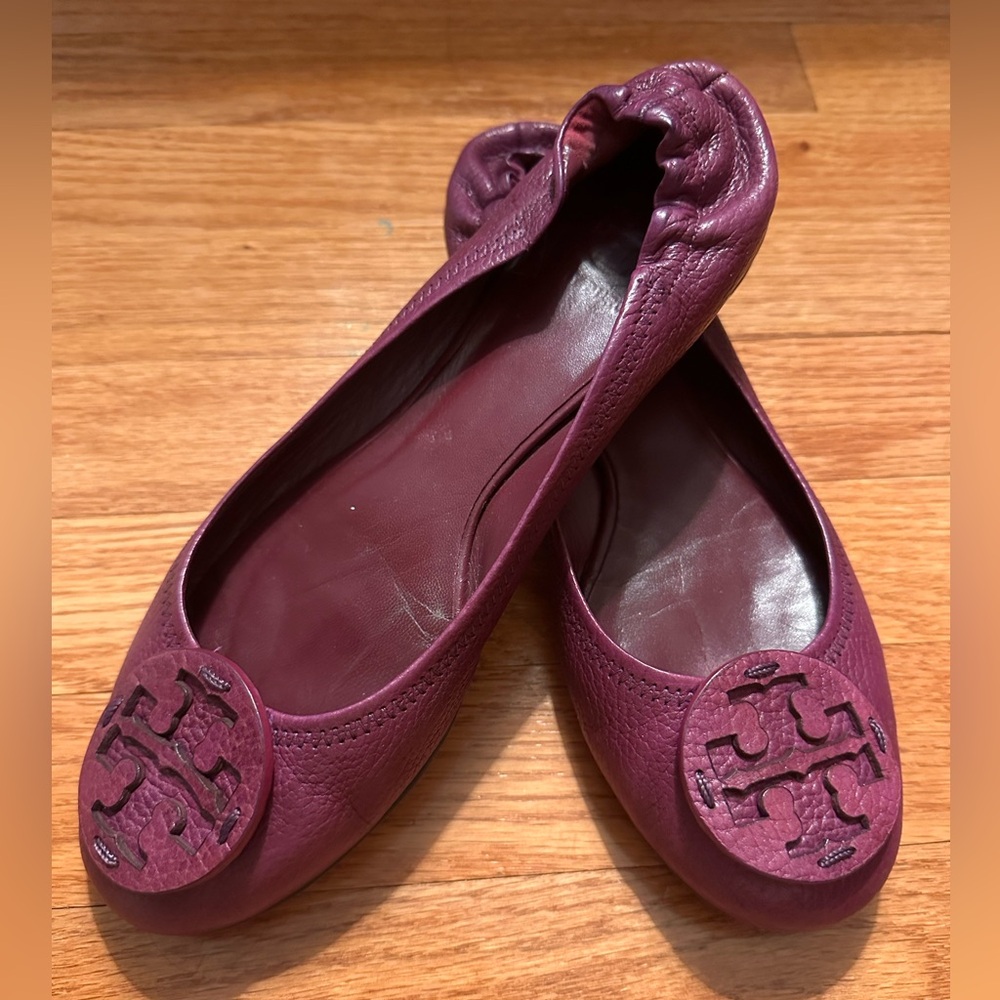 COPY - Tory Burch- Flat- very good used condition- size 9